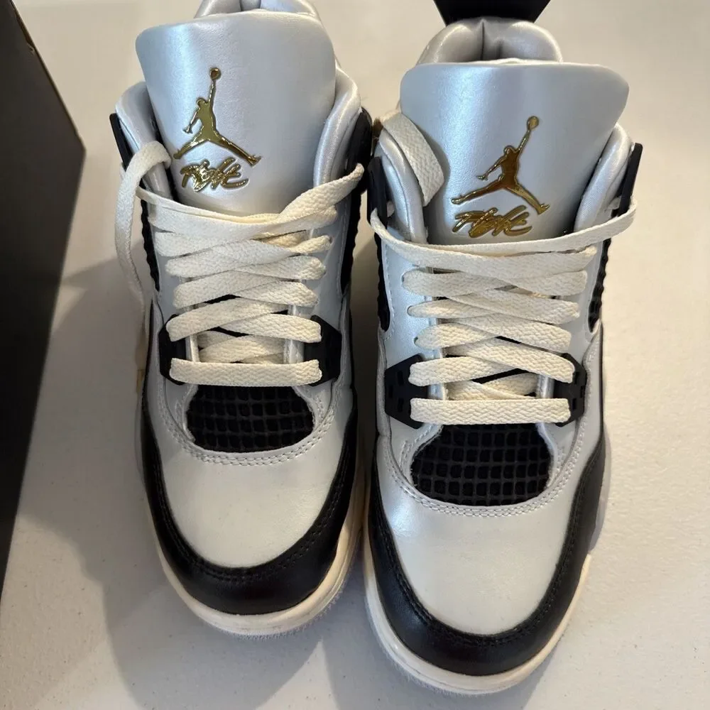 Nike Air Jordan 4 Retro GS Platinum Gold Unisex 4.5Y HighTop Sneakers FZ8585-070